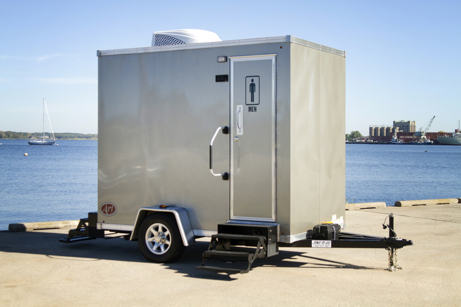 Трейлер для строительной техники. Кемпер карго прицеп. Кедр кемпинг. Trailer made. Прицеп душевая.