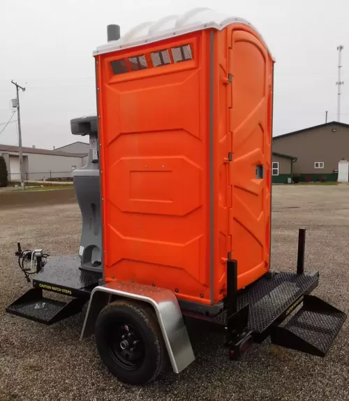 Durable Portable Restroom Trailer